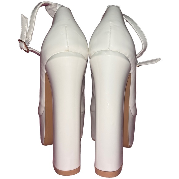 Ankle Strap Platform Pumps High Heels in White - Picture 2 of 6